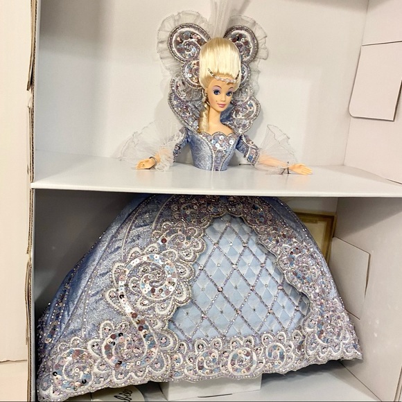 🌹🍃New In Box-1997 Bob Mackie-Limited Edition “Madame Du” Porcelain Barbie Doll - Picture 5 of 16